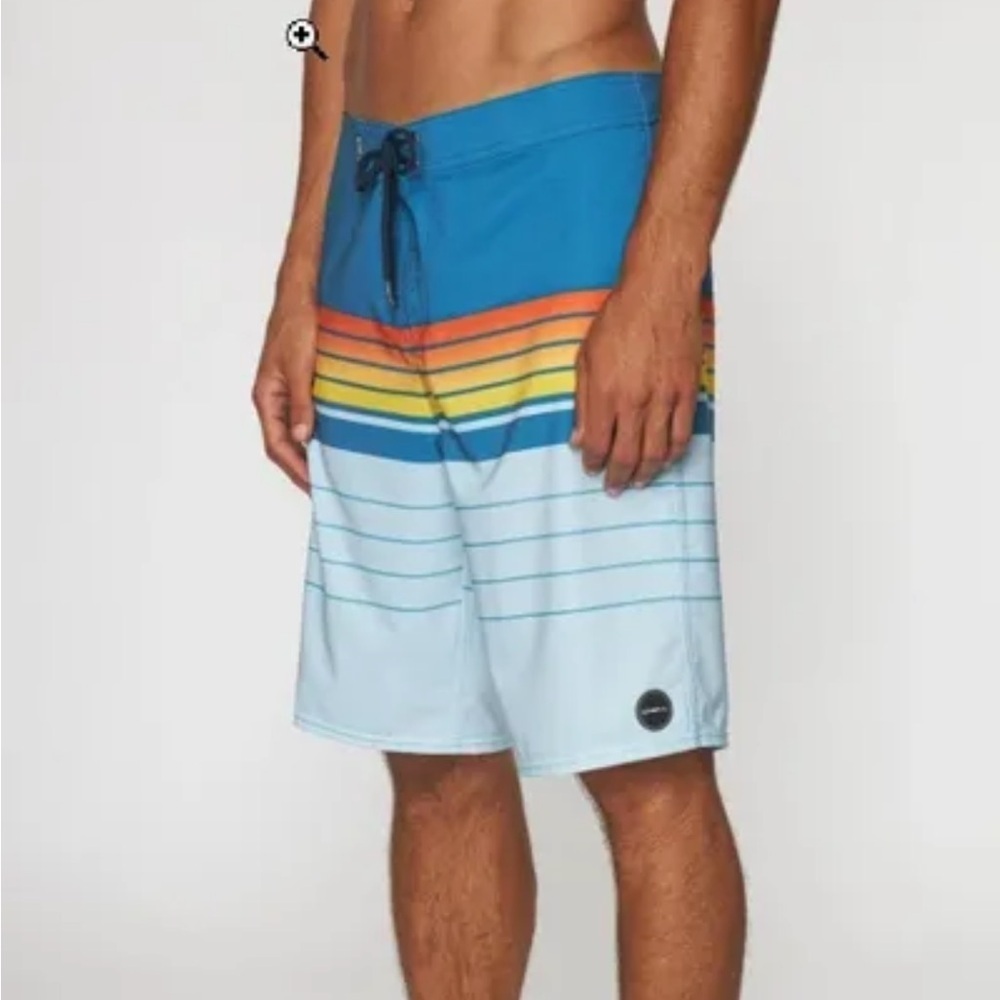 NWOT O’Neill board shorts size 32